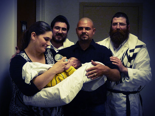 WHAT TO BRING:<br>A Parent's Checklist